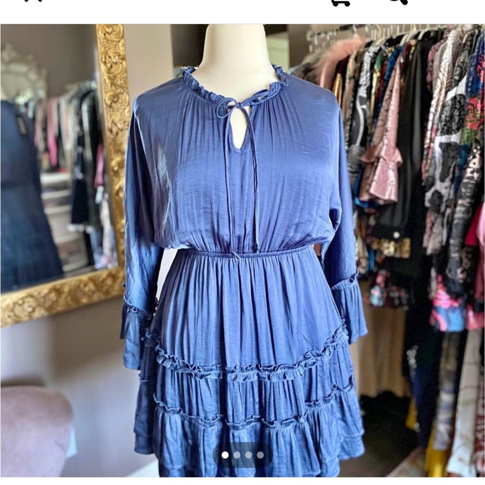NWT!! Gigio blue tunic dress with ruffles. Elastic waist women’s size Large.